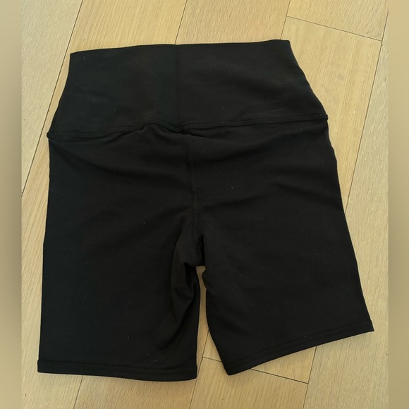 Alo 7” biker shorts - Picture 5 of 6